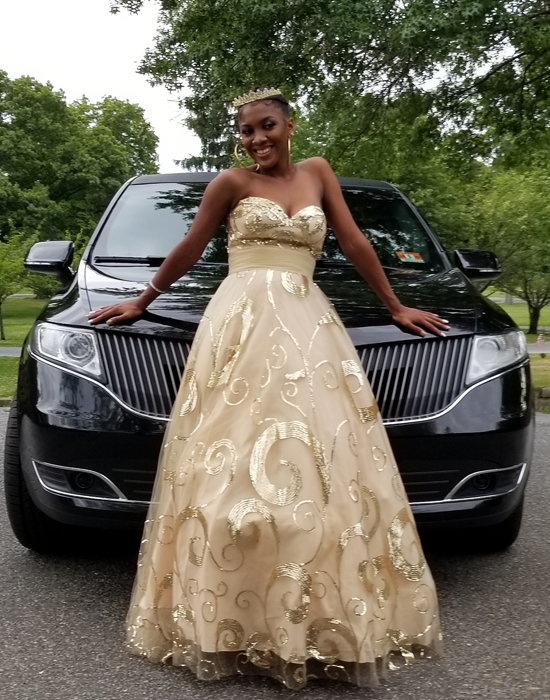 Sweet 16 Limousine